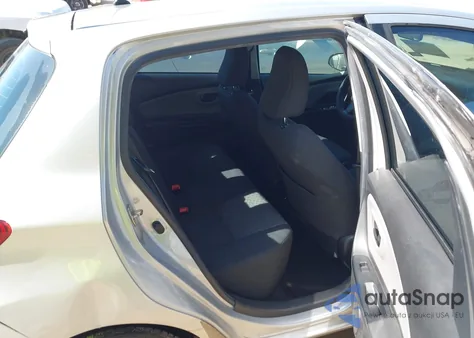 2015 Toyota Yaris L z USA, uszkodzony, nr VIN VNKKTUD39FA042365